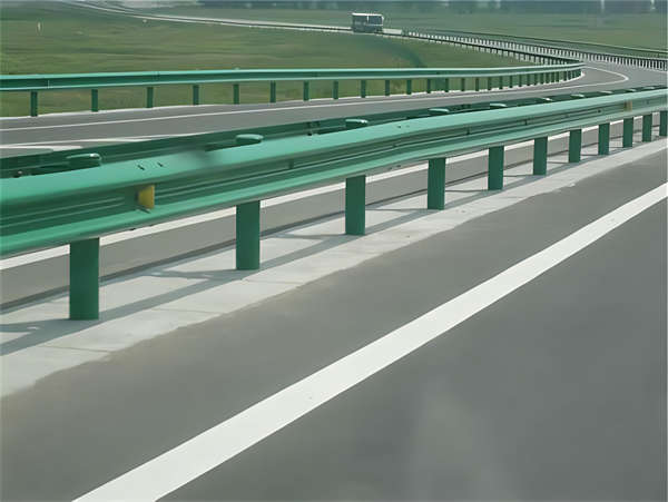 海北高速护栏板守护安全广泛应用于多个行业